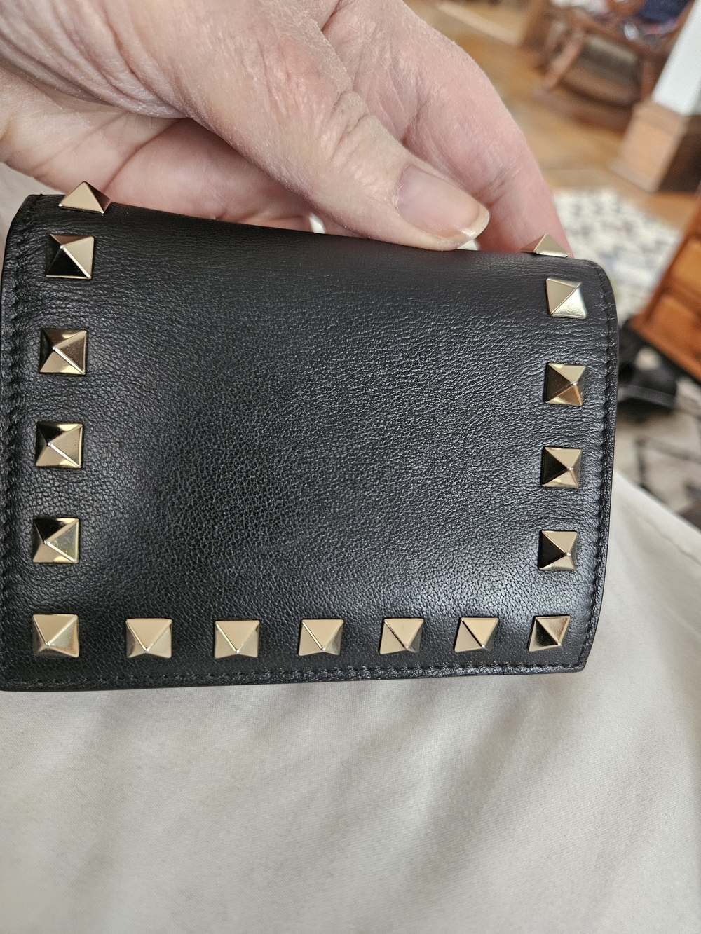 Valentino Garavani Black Rockstud Accents Leather Compact  Wallet - Picture 2 of 7